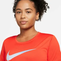 Nike One Dri-FIT Swoosh hardloopshirt dames red