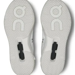 On THE ROGER Clubhouse Pro tennisschoenen dames white ice