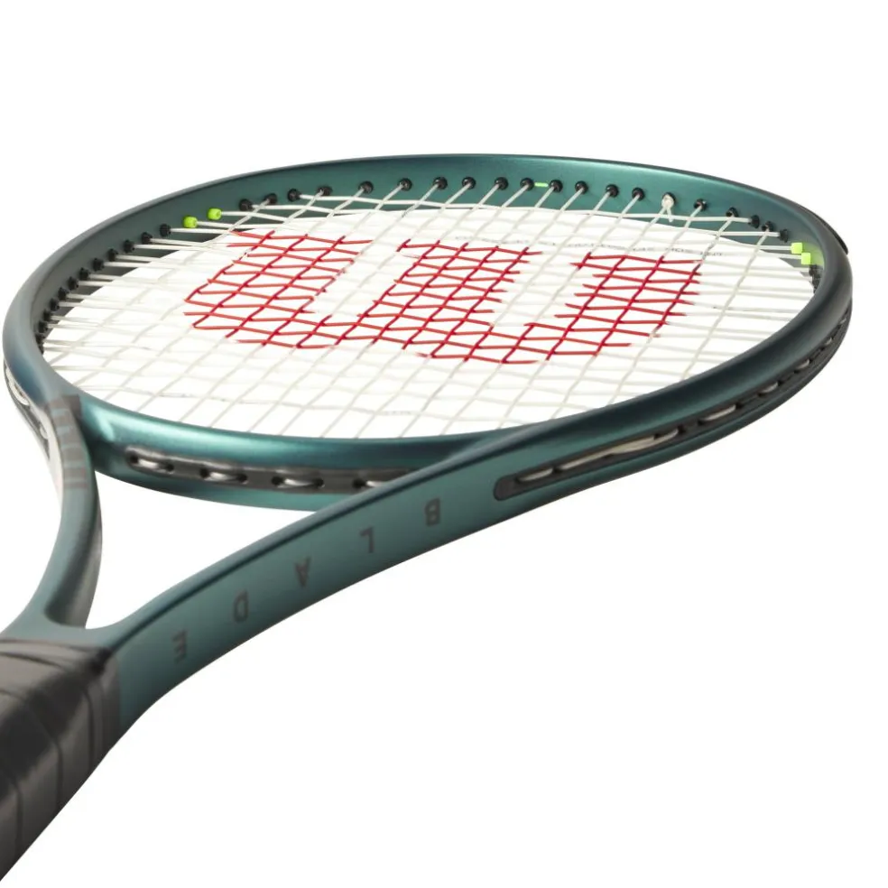Wilson Blade 98 V9 tennisracket